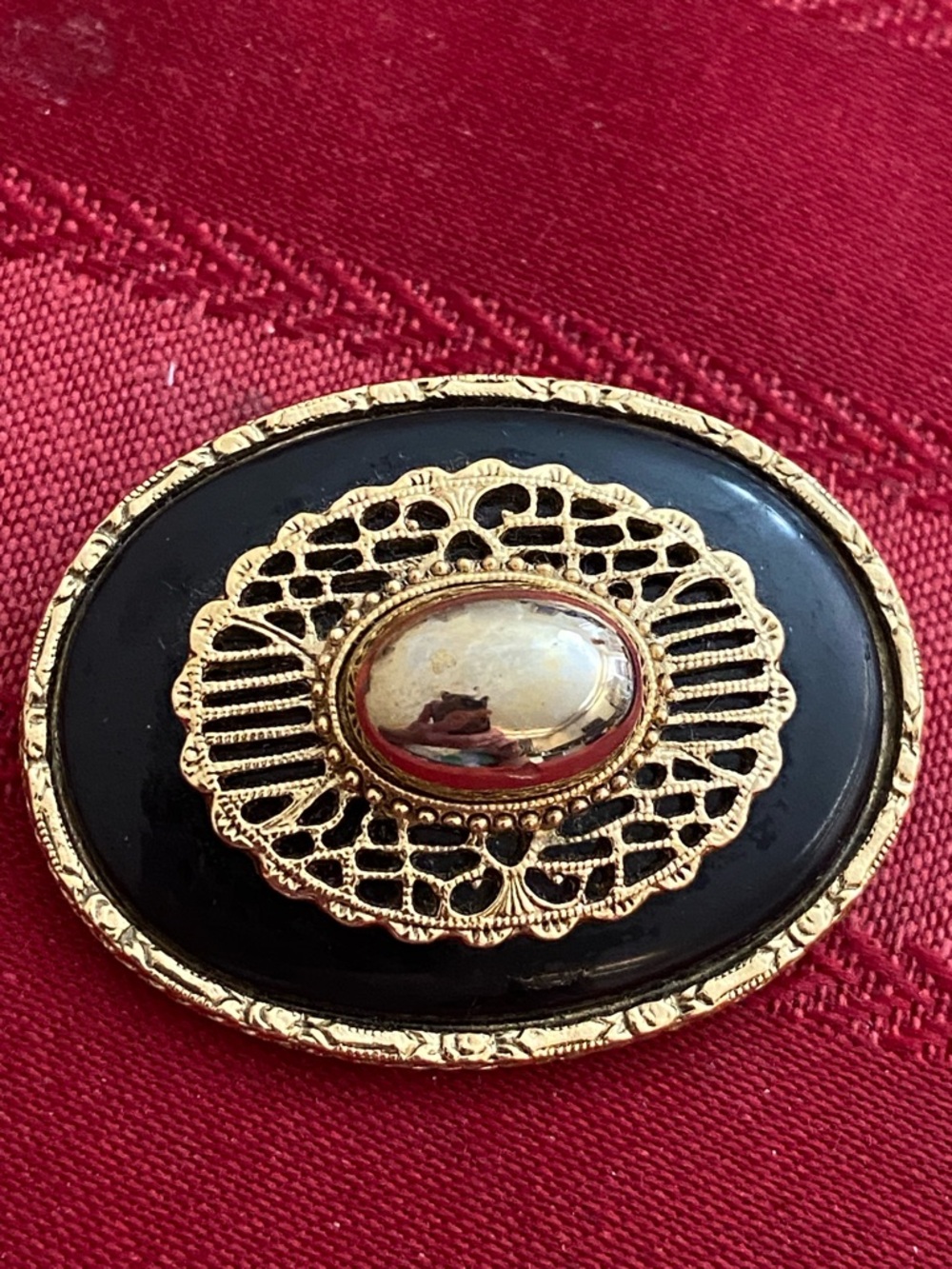 Vintage 1928 Jewelry Company Art Nouveau Revival Broach